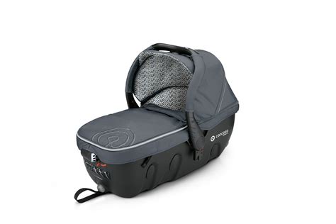 Concord Fusion vanička Sleeper v aute