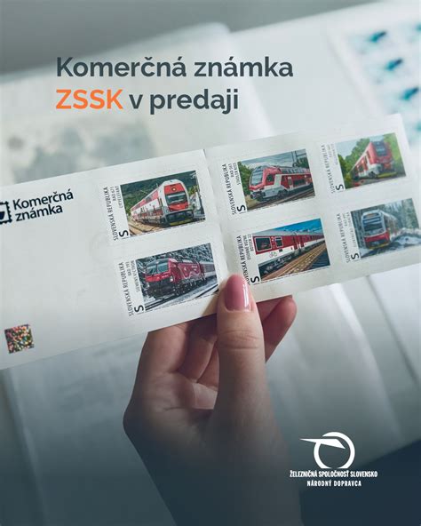 Dieťa s preukazom ZSSK na vlakovej stanici