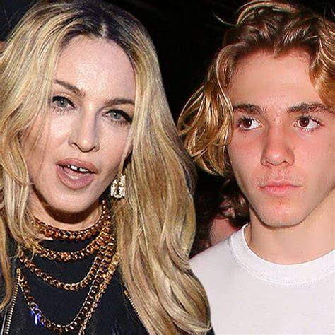 Madonna a syn Rocco v Taliansku