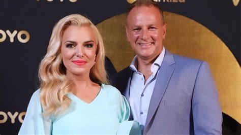 Zlatica Puškárová s rodinou a synmi