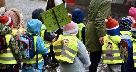 Ochrana detí a cirkevné pravidlá