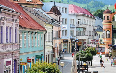 Ružomberok centrum a panoráma mesta